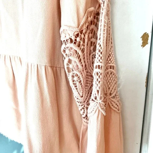 NWT Joie Emelda Bell Sleeve Blouse Blush Pink Lace  Feminine Womens Size Large - Picture 5 of 14